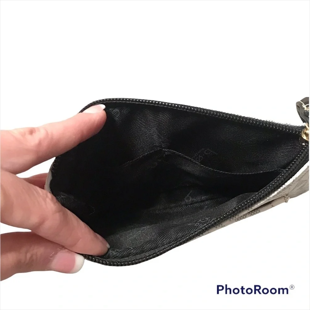 boc wristlet id